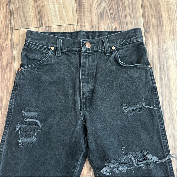 Revamped Wrangler Women's Distressed High Rise Ankle Jeans Tag: 16R • S: 26x31 - Picture 7 of 8